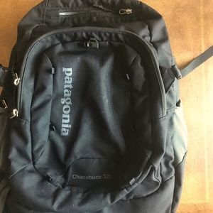 Black Patagonia Chacabuco 32L Backpack